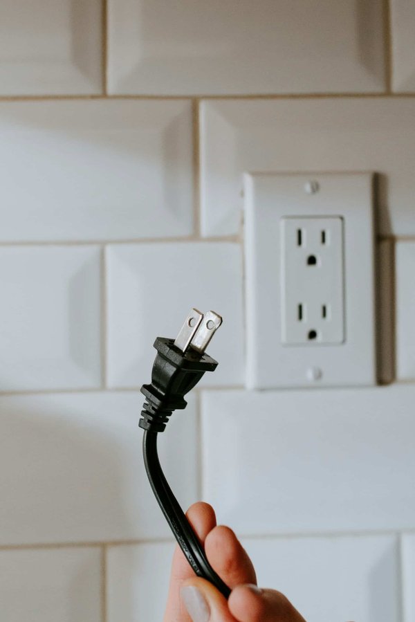 Comment installer un système de chauffage au sol électrique pour une salle de bain ?
