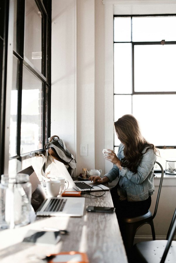 Comment concevoir un espace de travail ergonomique pour les enfants ?